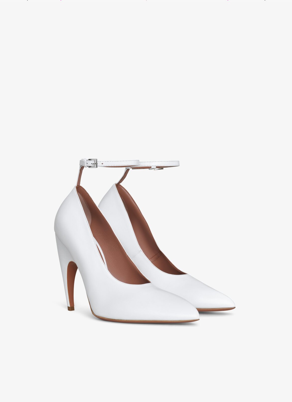 SHARK PUMPS IN CALFSKIN ALAÏA IVORY SHARK PUMPS IN CALFSKIN
